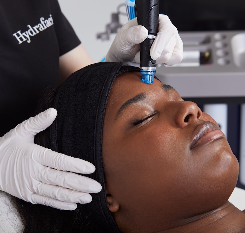 Hydrafacial syndeo facial Treatment