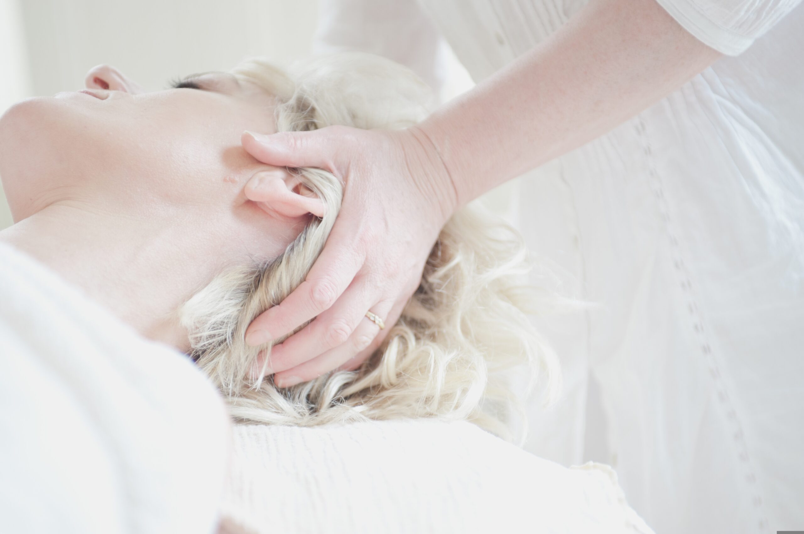 Picture of a woman being massaged